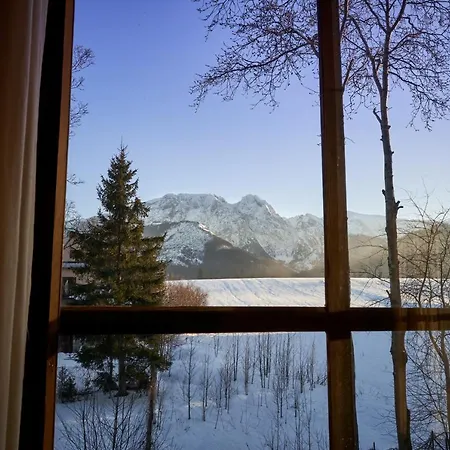 Rawa Проживание в семье